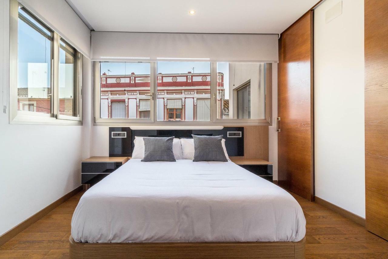 Vlvilla - Villa De Lujo En Valencia Con Piscina Privada Y Sala De Cine Burjassot Buitenkant foto